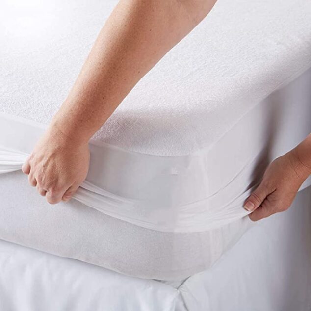 Cotton Waterproof Mattress Protector 6 by 6