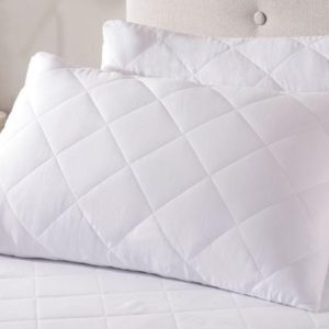 Quilted pillow protectors