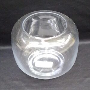 CLEAR GLASS VASE WITH BASE